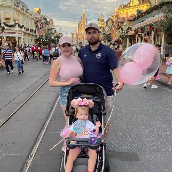 Meet your Posher, Alexa gracie - Picture 4 of 5